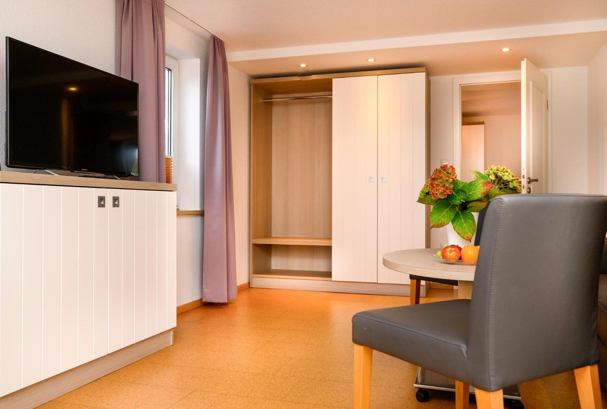 Hotel Zur Seemoewe Kirchdorf  객실 사진