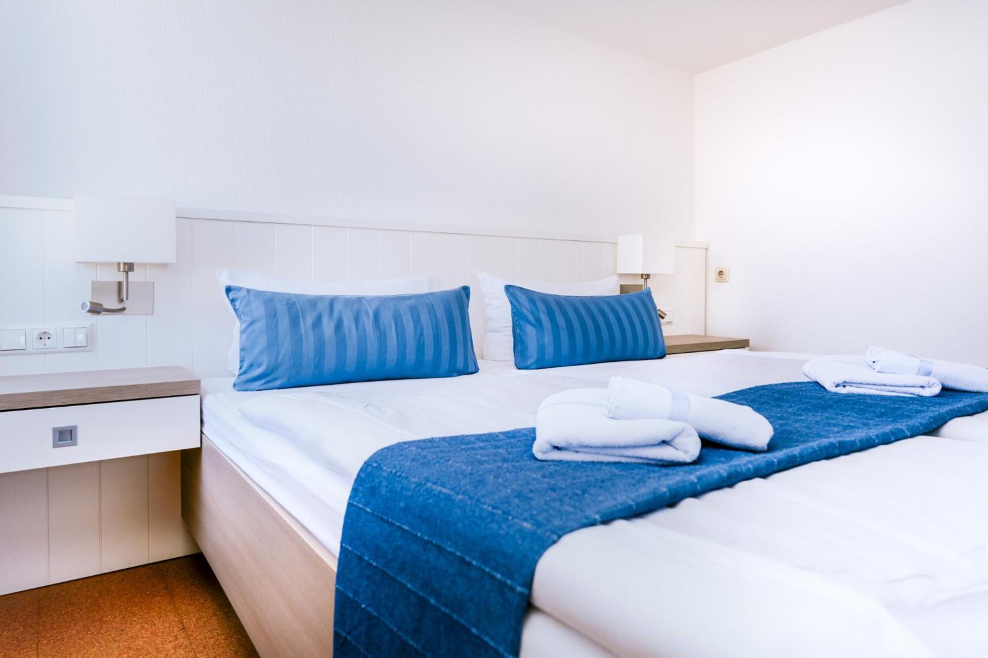 Hotel Zur Seemoewe Kirchdorf  객실 사진