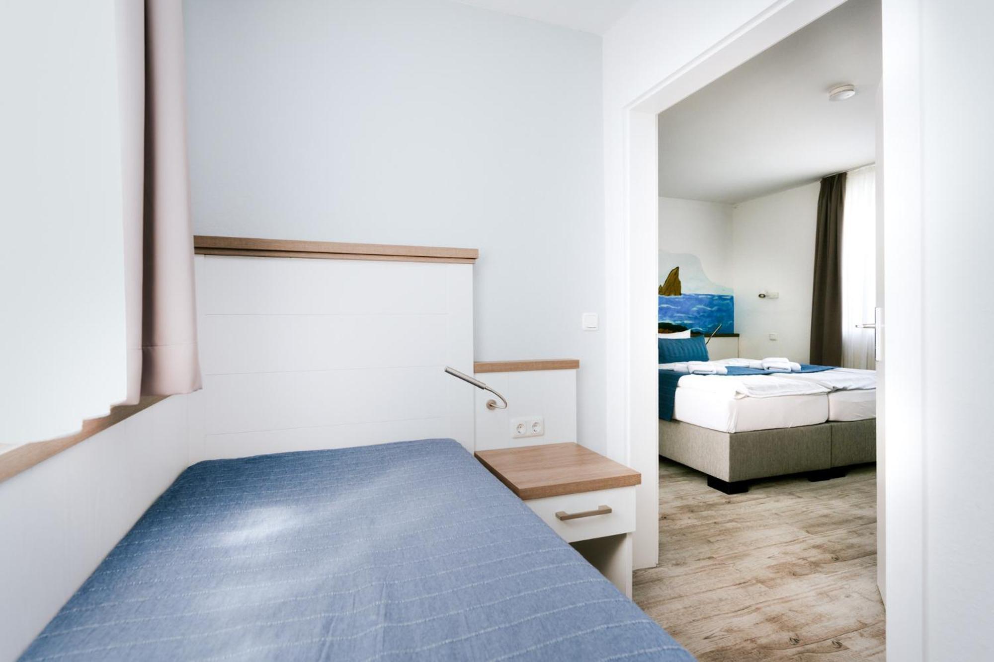 Hotel Zur Seemoewe Kirchdorf  객실 사진