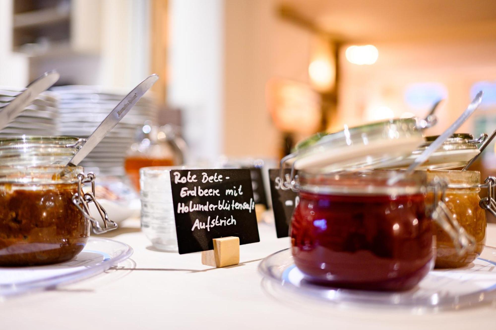 Hotel Zur Seemoewe Kirchdorf  외부 사진