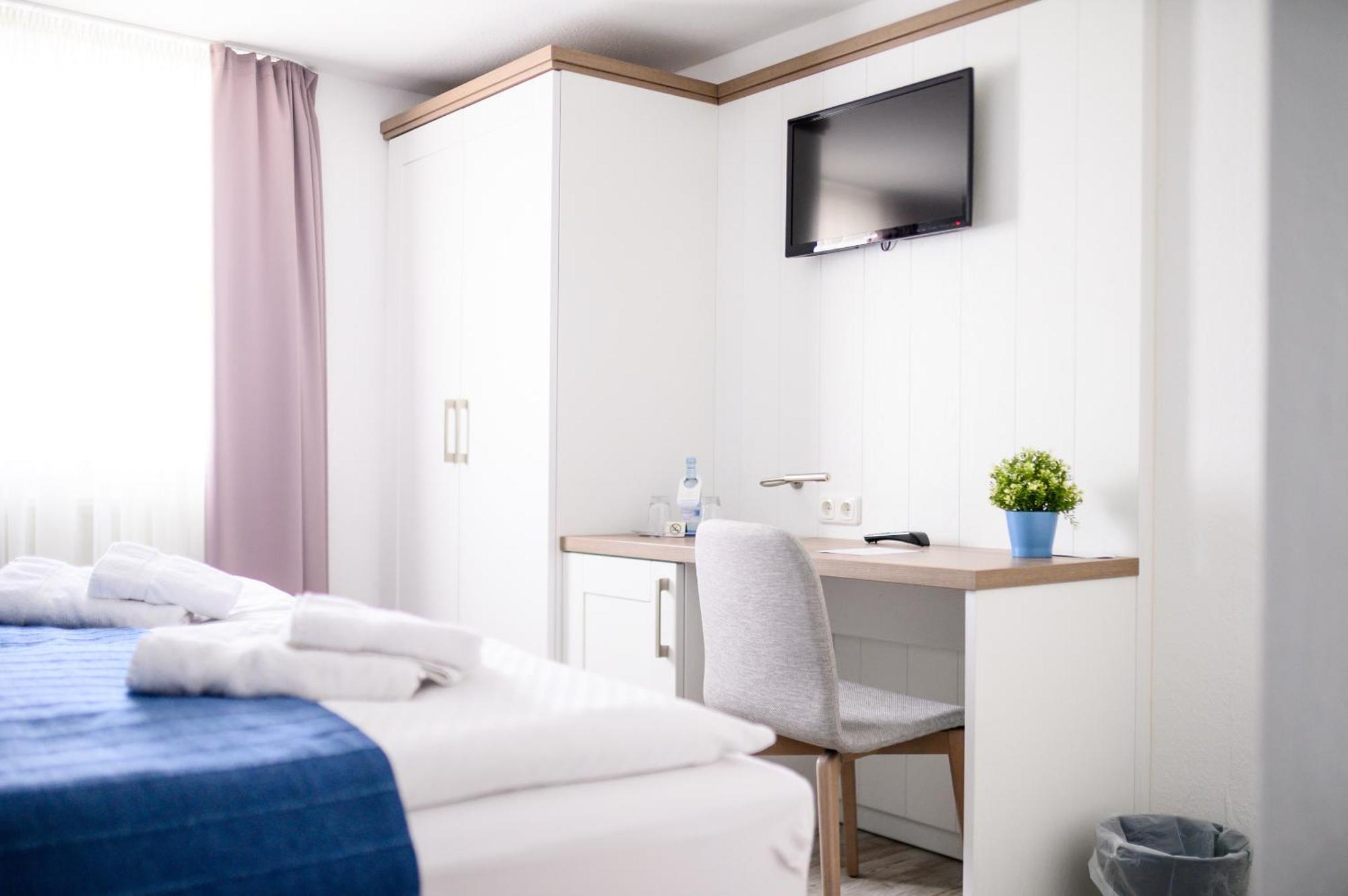 Hotel Zur Seemoewe Kirchdorf  객실 사진